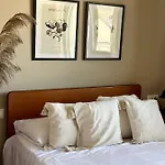 Апартаменты House No 10 *