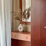 House No 10 Апартаменты *