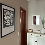 House No 10 Апартаменты *
