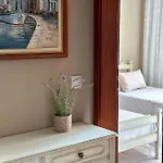 House No 10 Апартаменты *