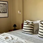 Apartament House No 10 Olympiakí Aktí