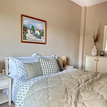 Lägenhet House No 10 *