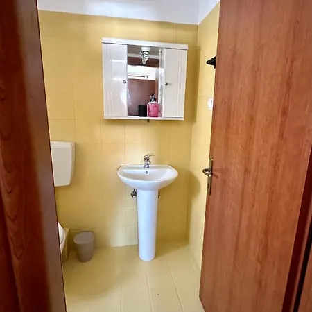 Apartment House No 10 Olympiaki Akti