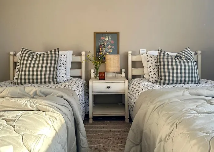 House No 10 Olympiakí Aktí