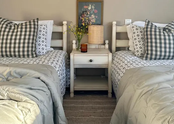 House No 10 דירה