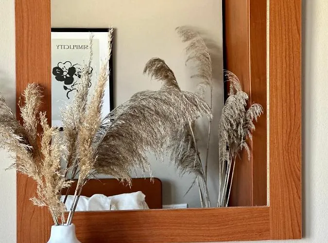 House No 10 Olympiakí Aktí